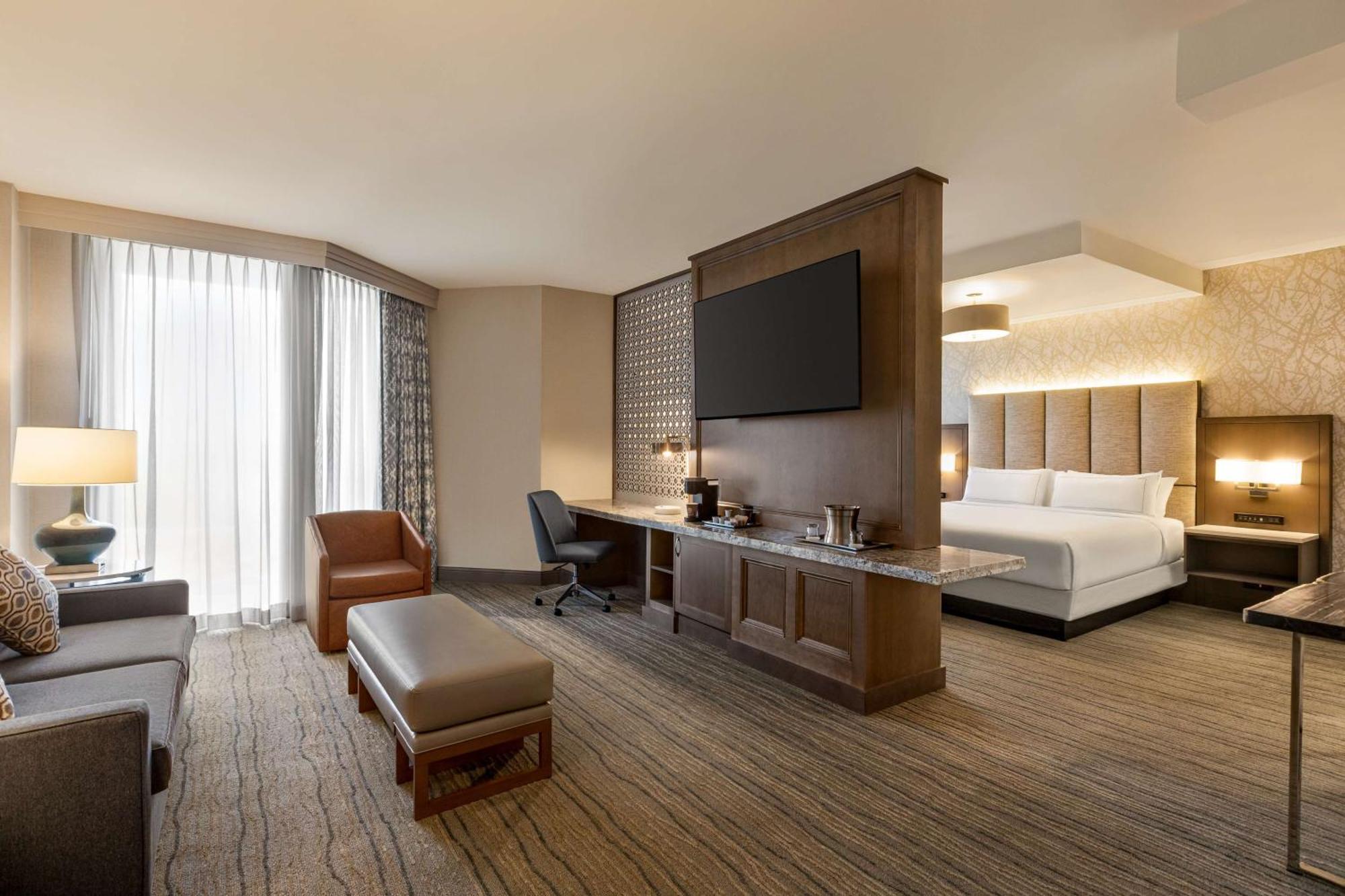 Hilton Dfw Lakes Executive Conference Center Grapevine Exterior photo